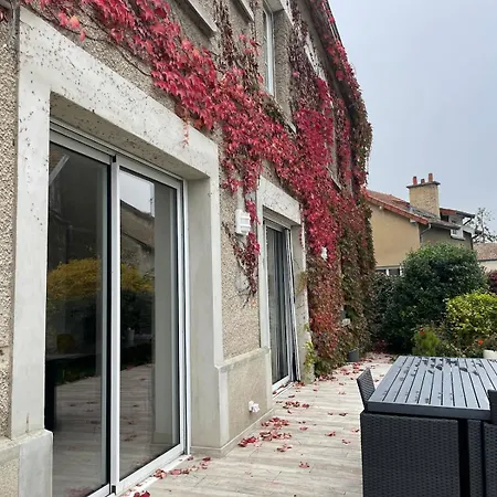 Le Clos Des Fontenis 15p Famille Nature * Sault-Saint-Remy